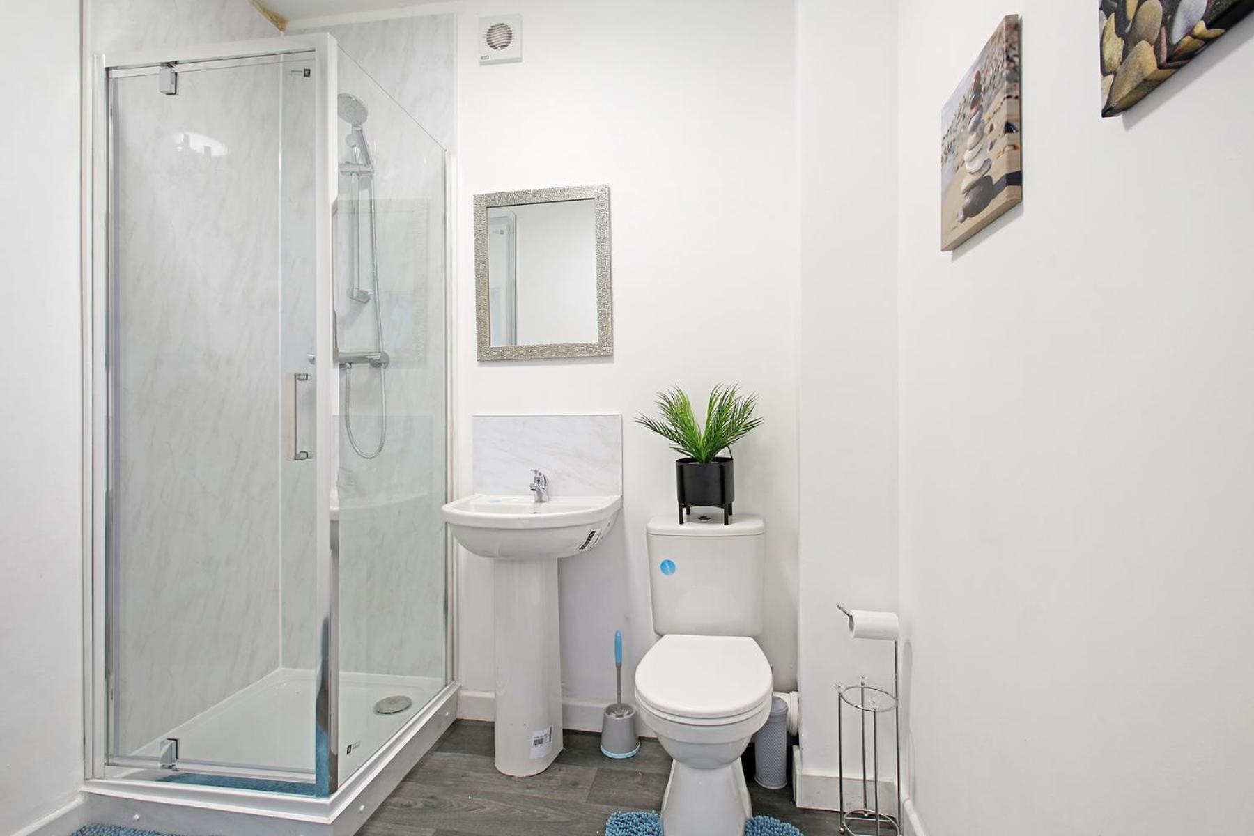 Home In Woodhouse, Leeds 리즈 외부 사진