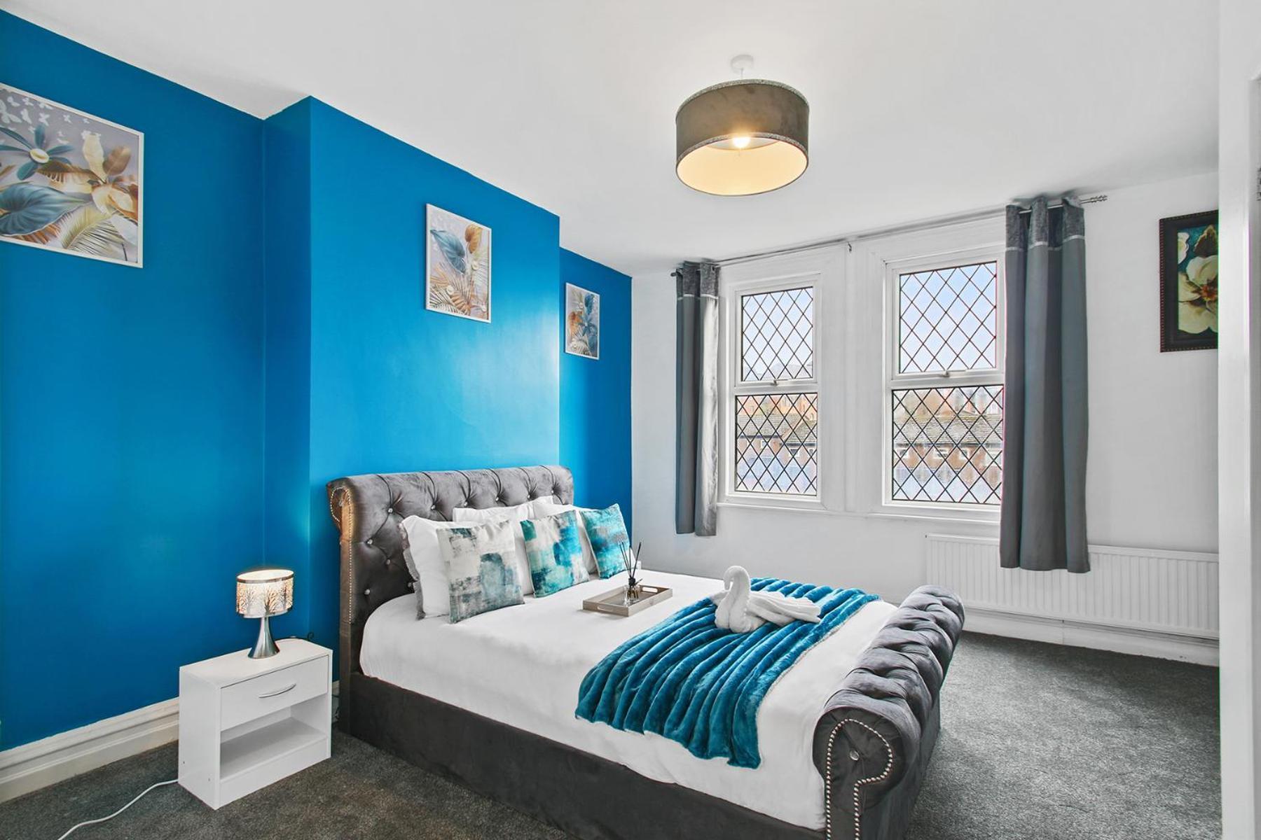 Home In Woodhouse, Leeds 리즈 외부 사진